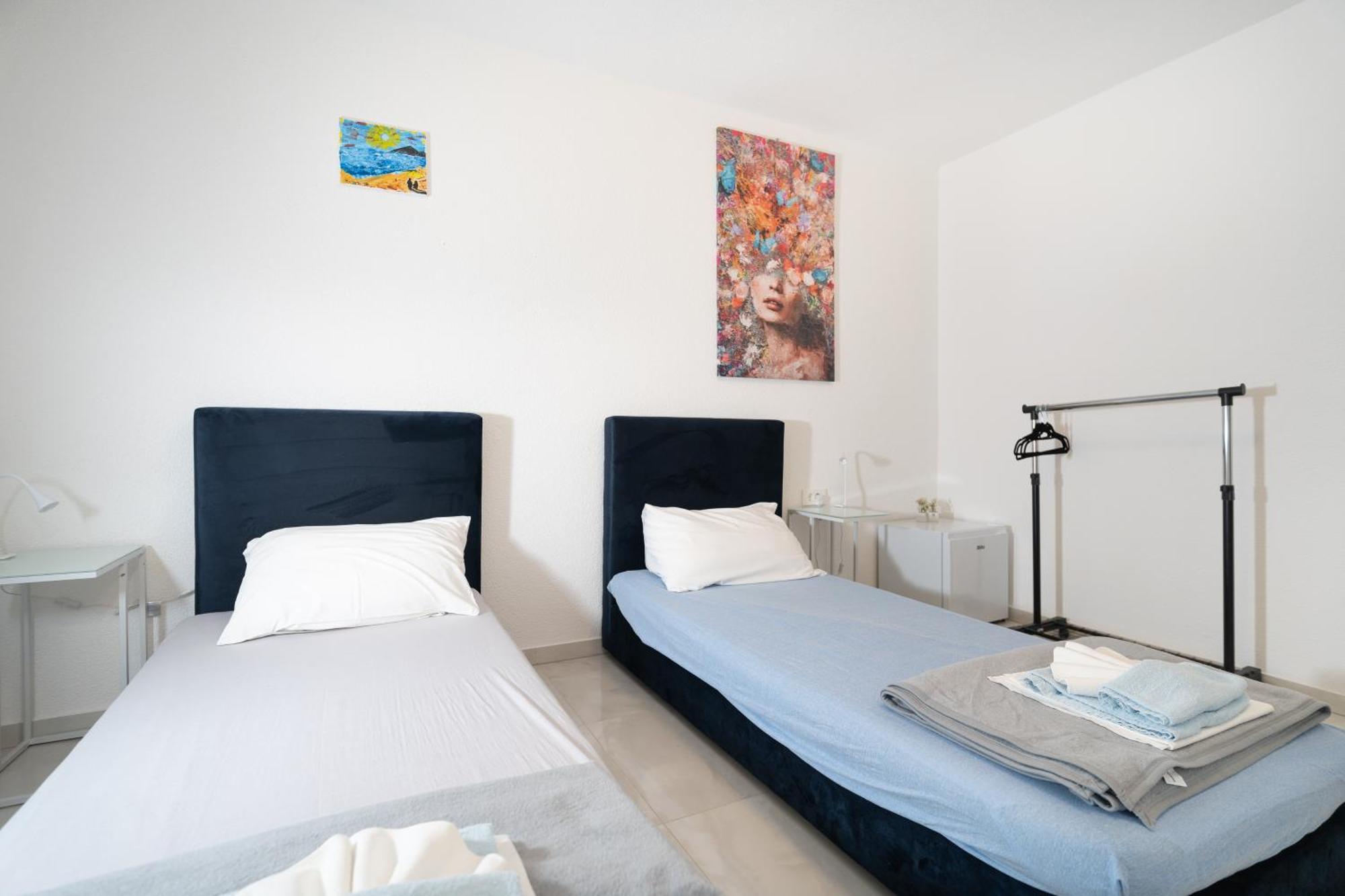 Cityheart-Rooms Zara Esterno foto